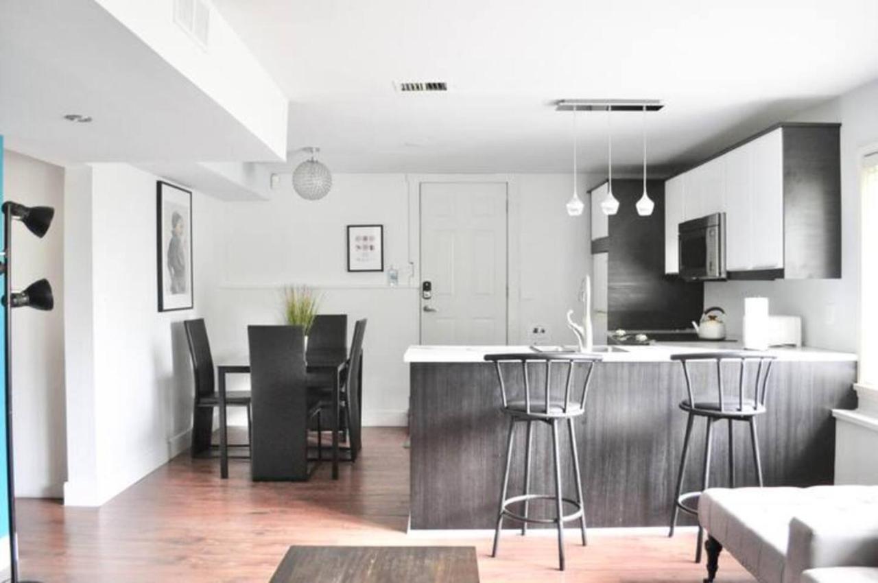 Cozy 1 Bd Suite Centrally Located North Vancouver Kültér fotó