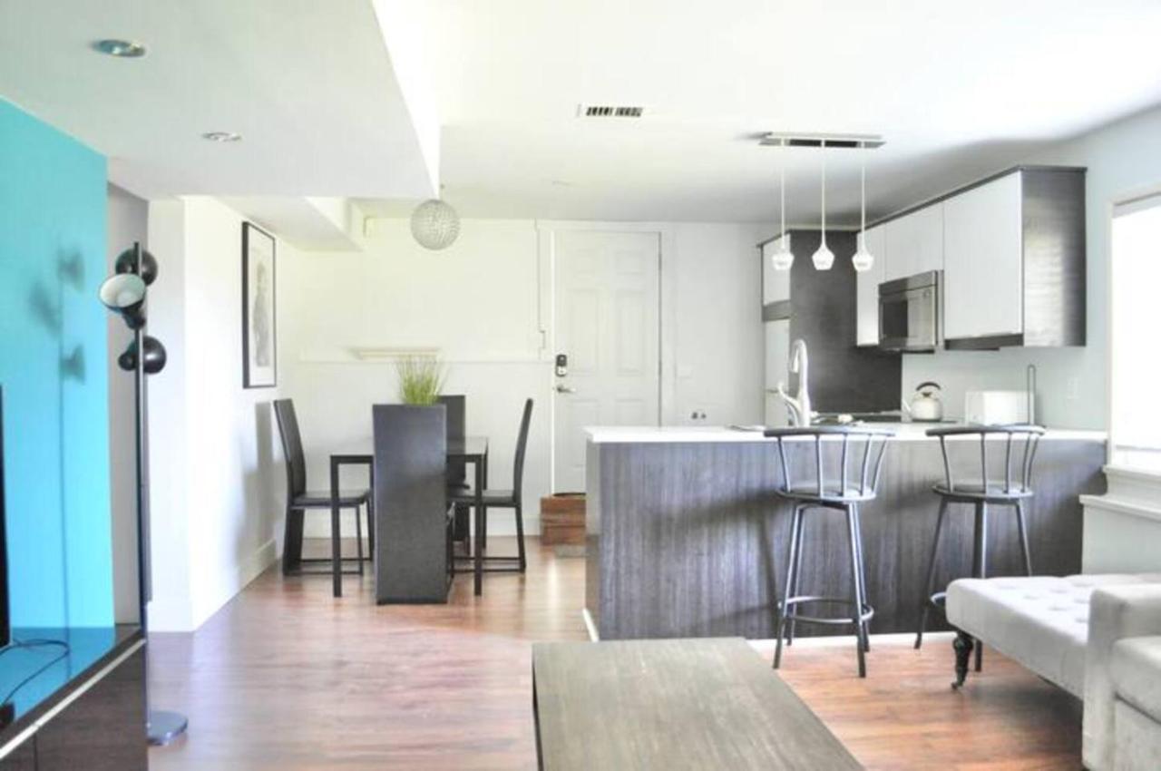 Cozy 1 Bd Suite Centrally Located North Vancouver Kültér fotó